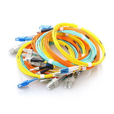SM LC'den LC'ye Çok Modlu Fiber Yama Kablosu Kablosu 1.6mm 2.0mm 3.0mm ile Dubleks