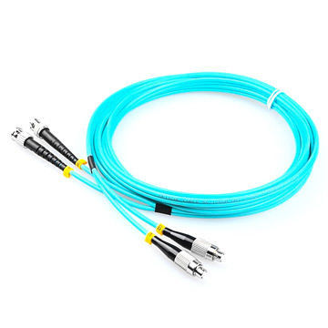 LC ST SC Bağlantı 3m Fiber Optic Kablo Montajı IEC60332-1 Alev Derecesi