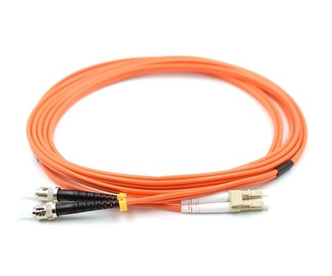 Özelleştirilmiş OFNP Optik Fiber Patch Kablosu 45dB Nem ≤85%RH