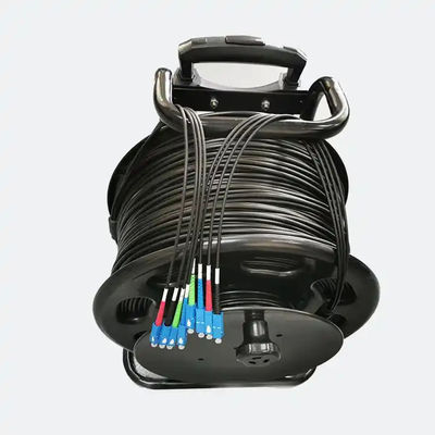 100M 200M 500M uzunluğunda taşınabilir geri çekilebilir fiber optik kablo rulo taktiksel fiber optik yama kablosu