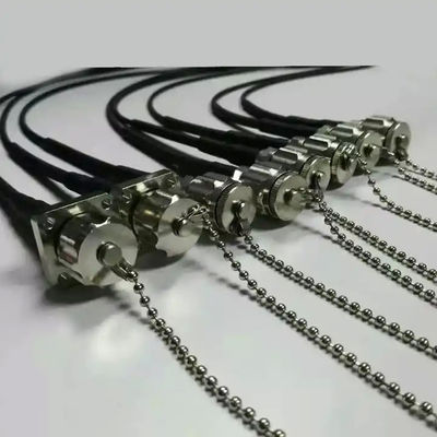 100M 200M 500M uzunluğunda taşınabilir geri çekilebilir fiber optik kablo rulo taktiksel fiber optik yama kablosu
